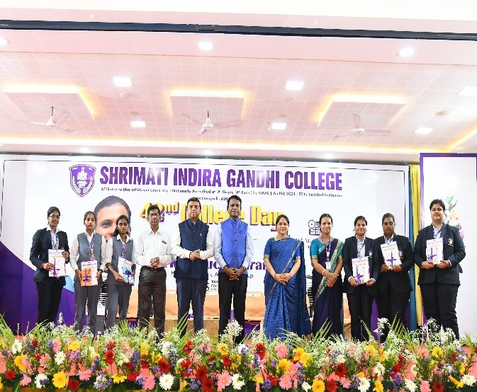 42nd College Day Celebrates Excellence and Student Achievement